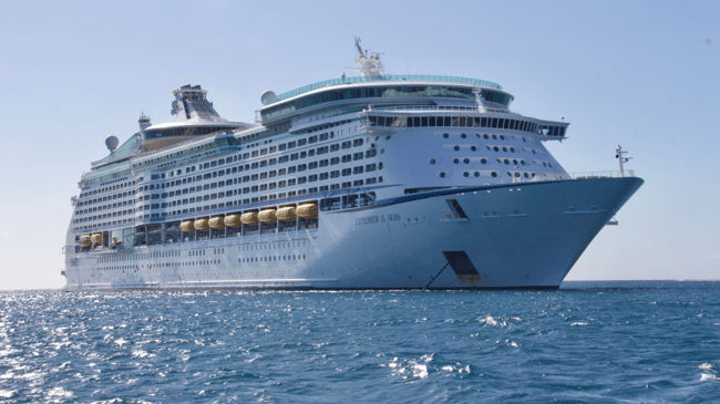 Blog Banner - Booking a Cruise Advance vs Last Minute (1)