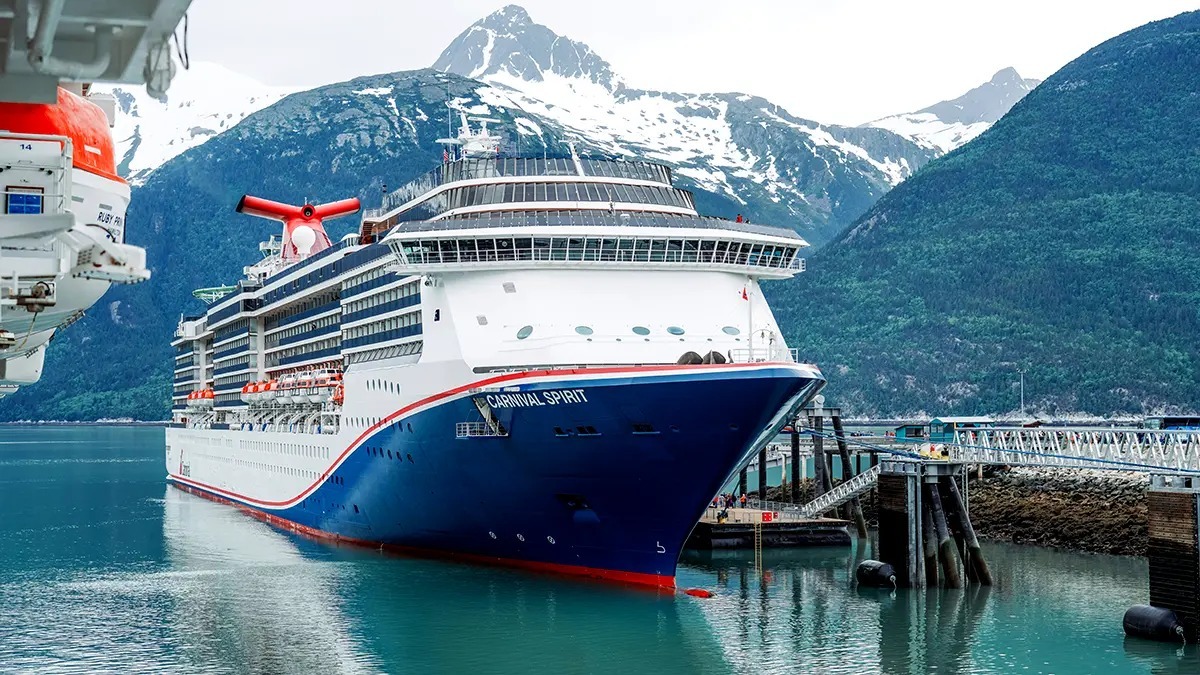 Carnival Cruise Line travel