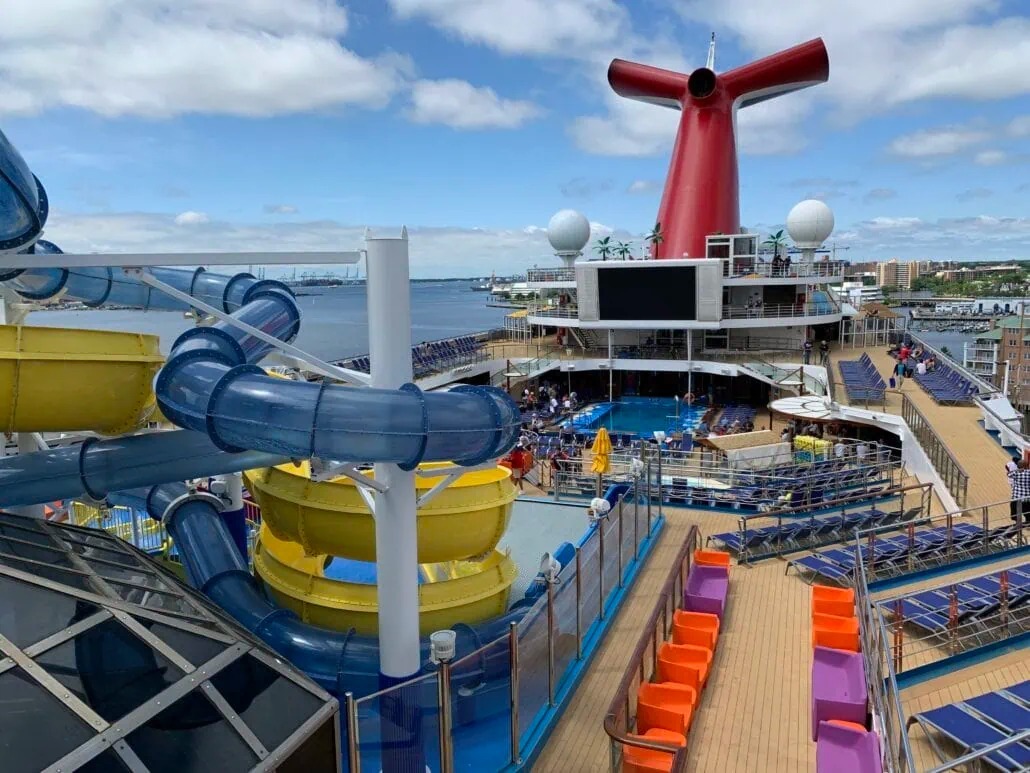 Carnival pool deck