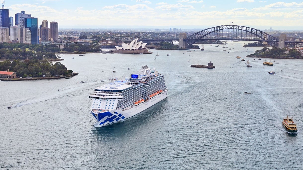 Crown Princess Anchors Western Australia