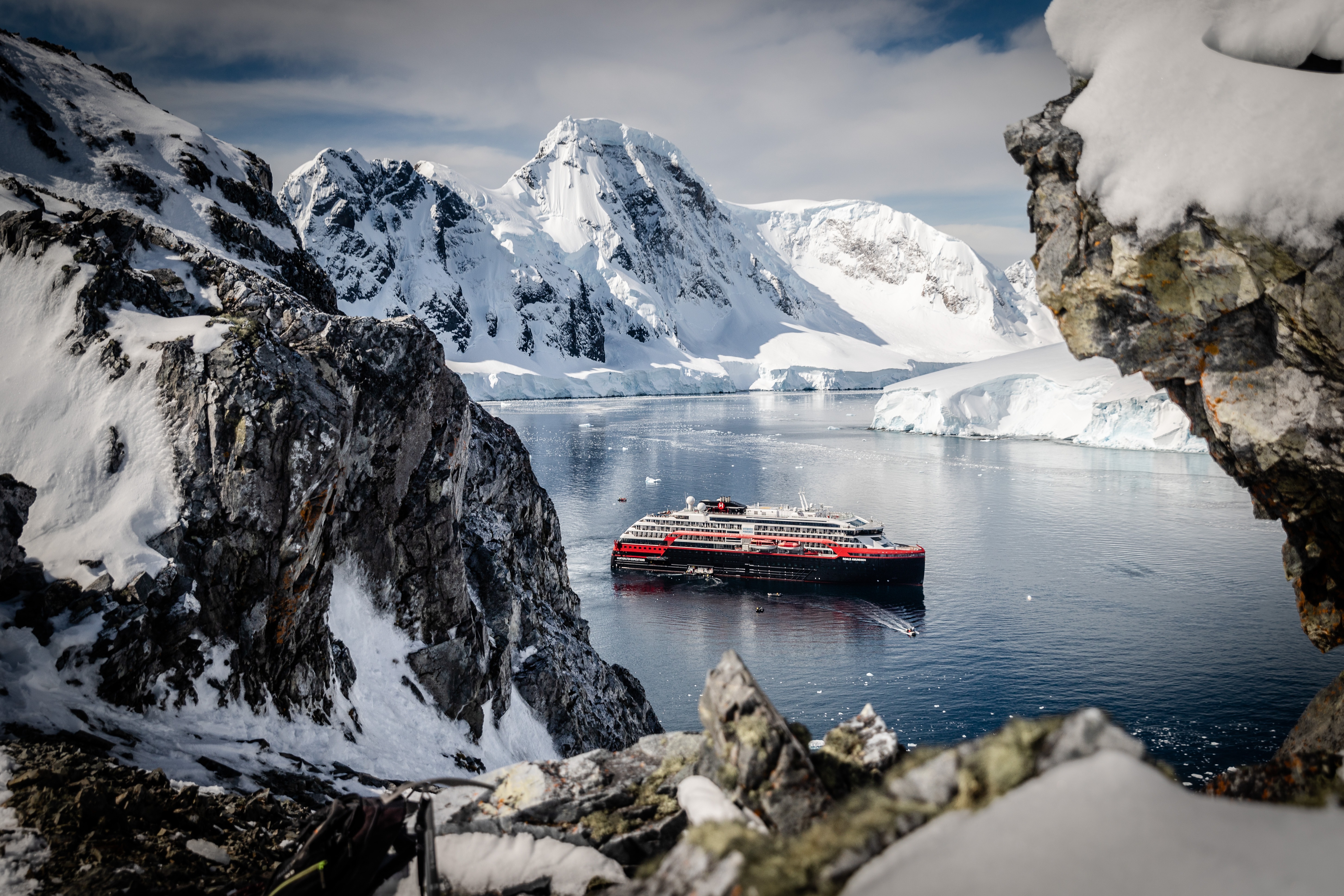 HX Expeditions Antarctica AU