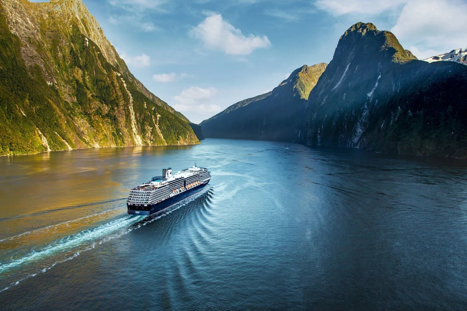 Holland America Line Opens 2025-2026 Australia and New Zealand Cruise Season