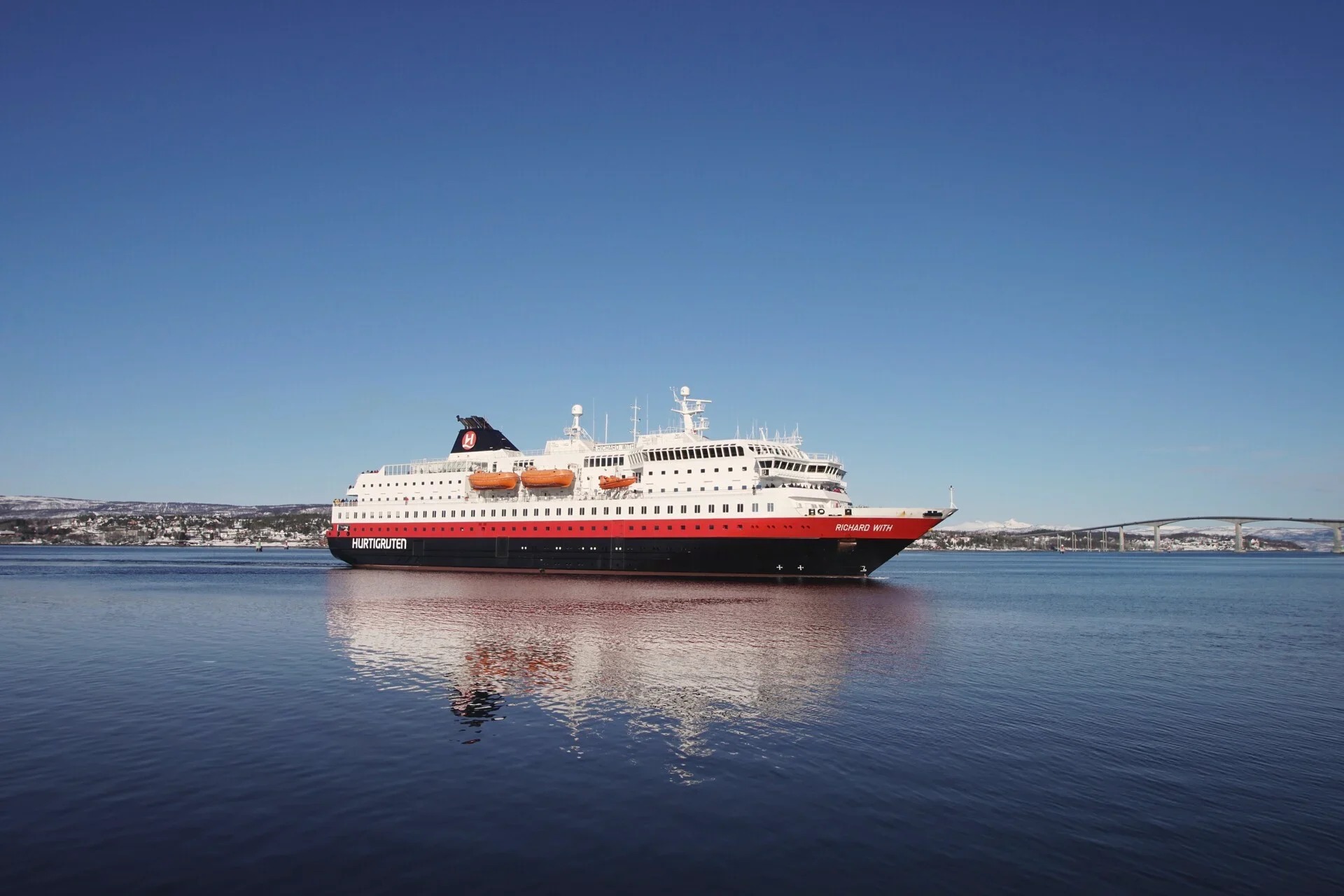 Hurtigruten Richard With