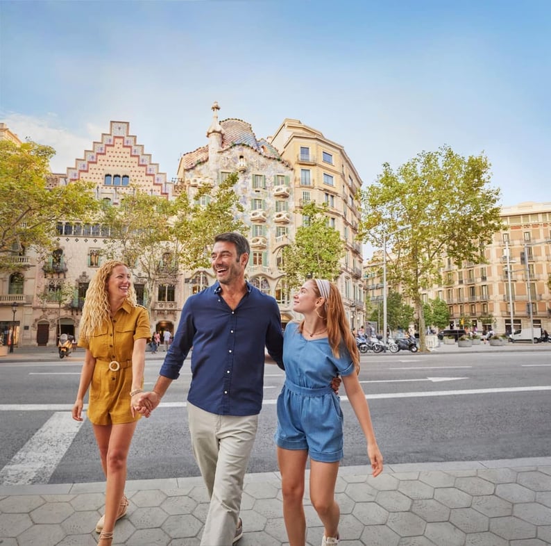 NCL Barcelona Batllo Family