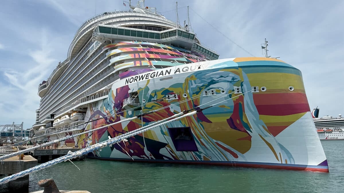 Norwegian Aqua Kicks Off Winter Caribbean Sailings in a New Homeport Miami