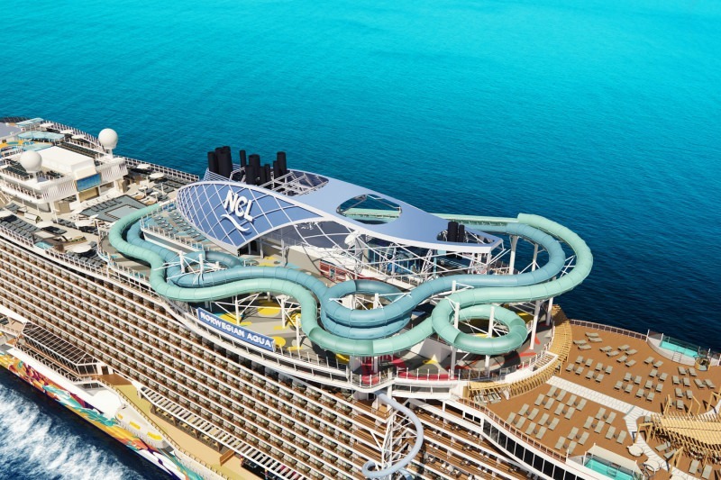 Norwegian Aqua Slidecoaster