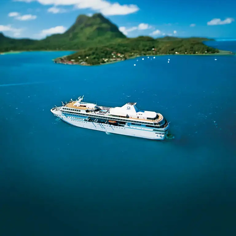 Paul Gauguin Cruises Papeete