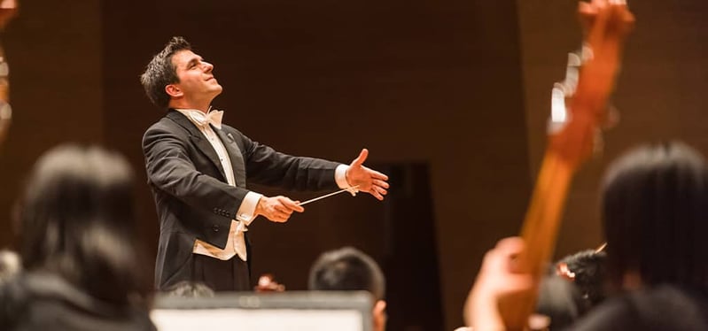 Pianist Panos Karan