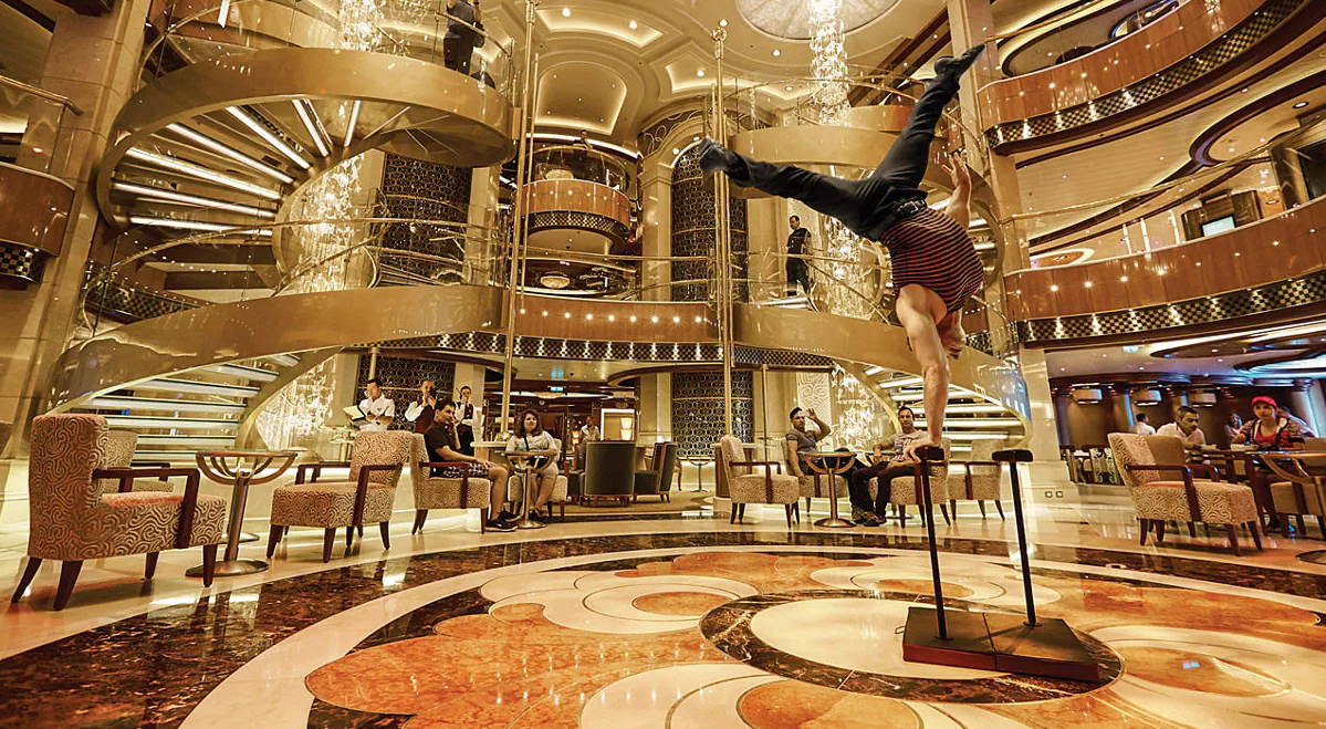 Princess Cruises Royal Princess Piazza