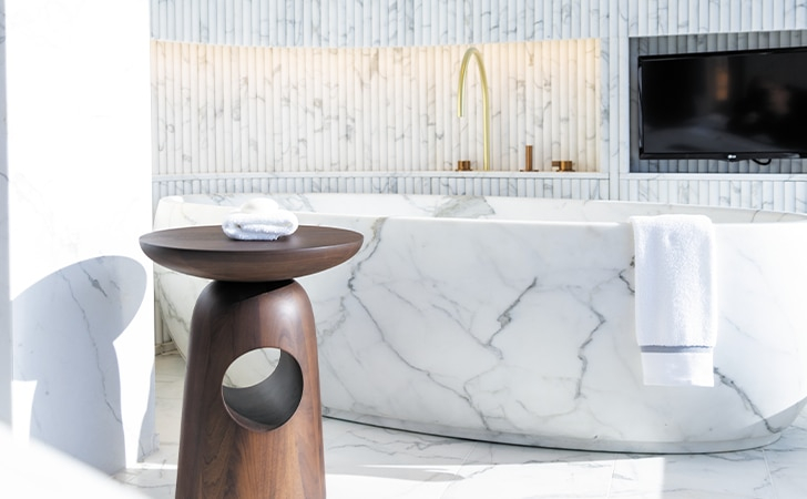 Regent Seven Seas Cruises marble bathrooms