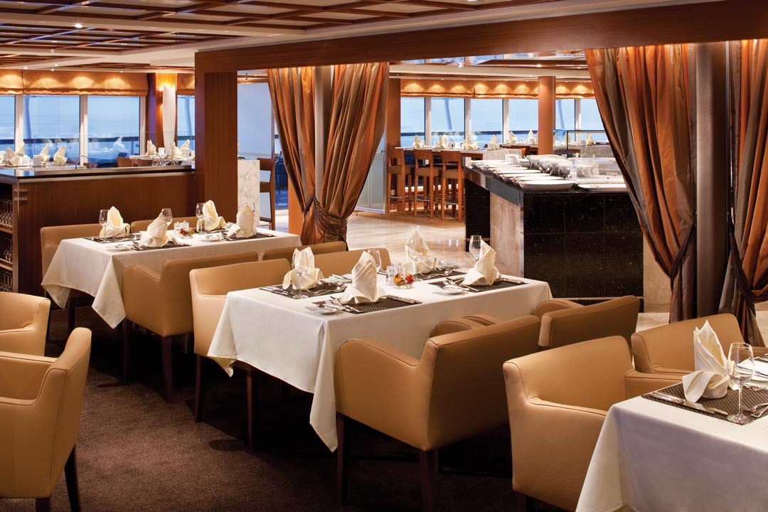 Seabourn Quest main restaurant
