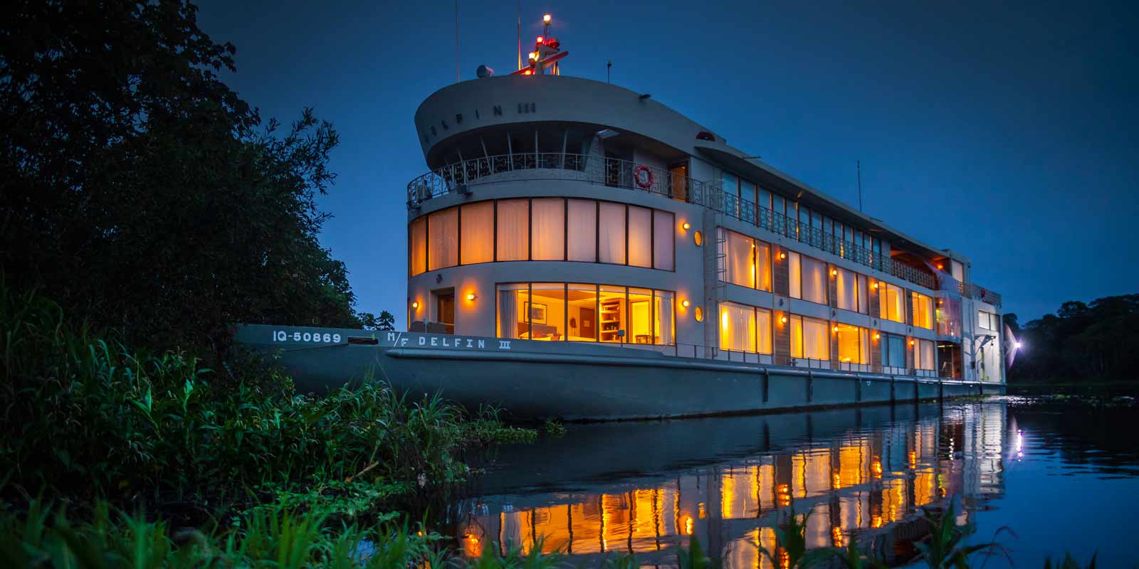 luxury riverboats